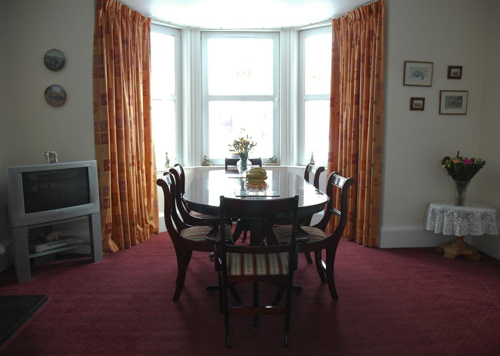 Waverley Villa Grantown-on-Spey エクステリア 写真